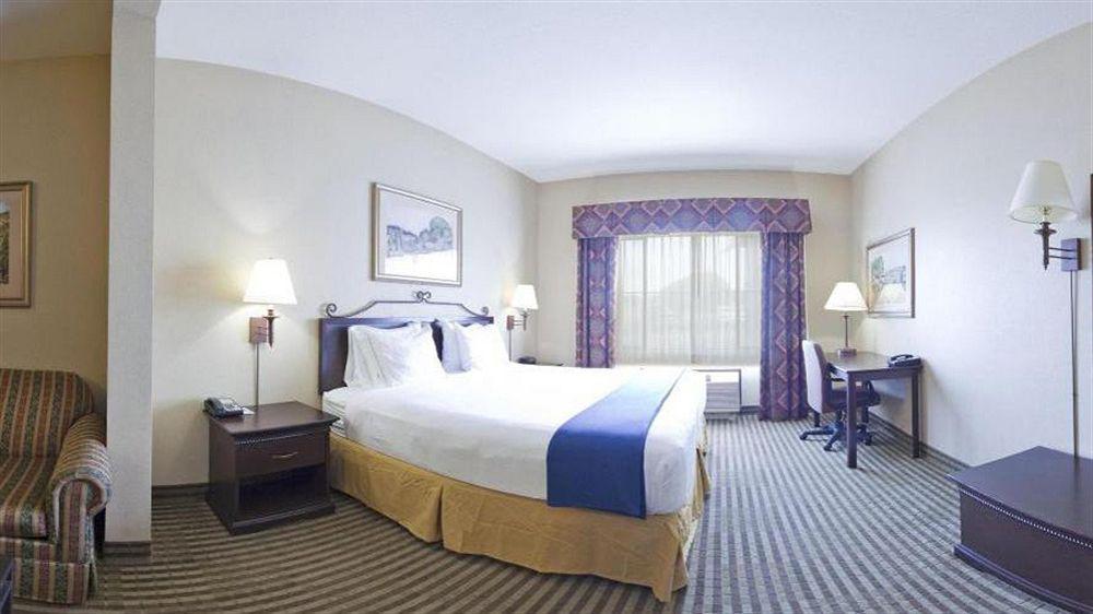 Holiday Inn Express Hotel & Suites Marina By Ihg Dış mekan fotoğraf