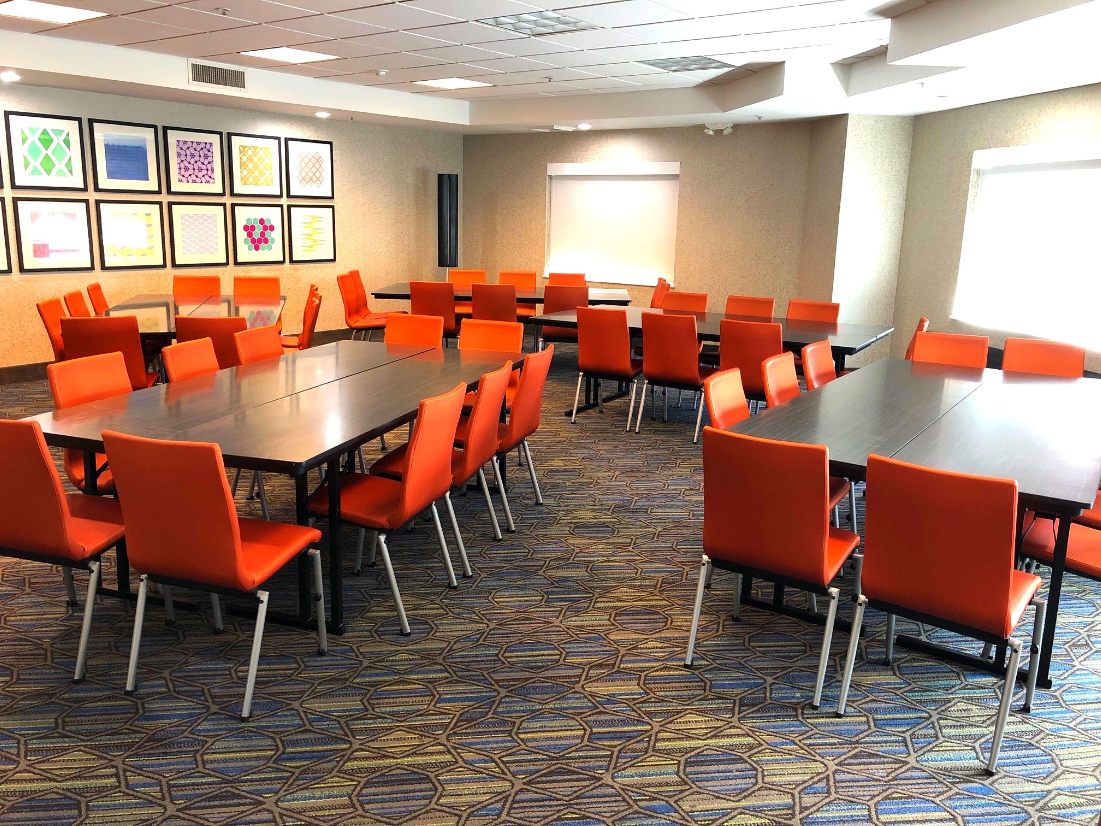 Holiday Inn Express Hotel & Suites Marina By Ihg Dış mekan fotoğraf