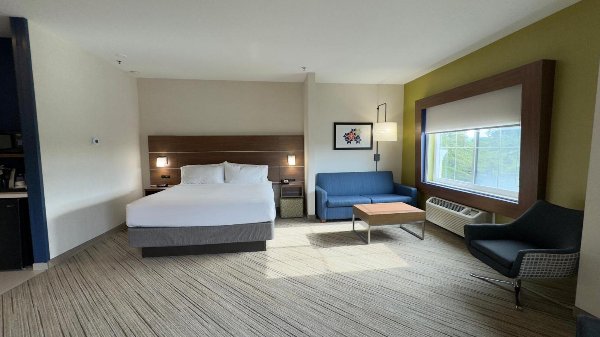 Holiday Inn Express Hotel & Suites Marina By Ihg Dış mekan fotoğraf