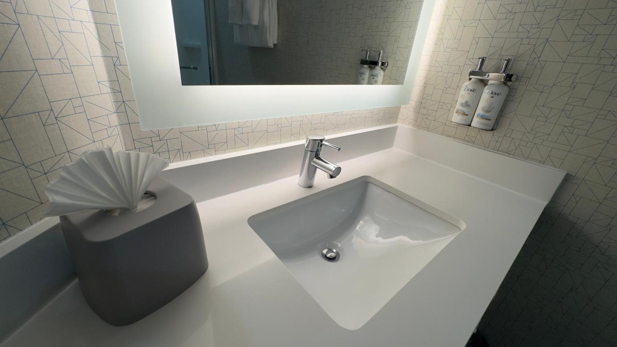 Holiday Inn Express Hotel & Suites Marina By Ihg Dış mekan fotoğraf
